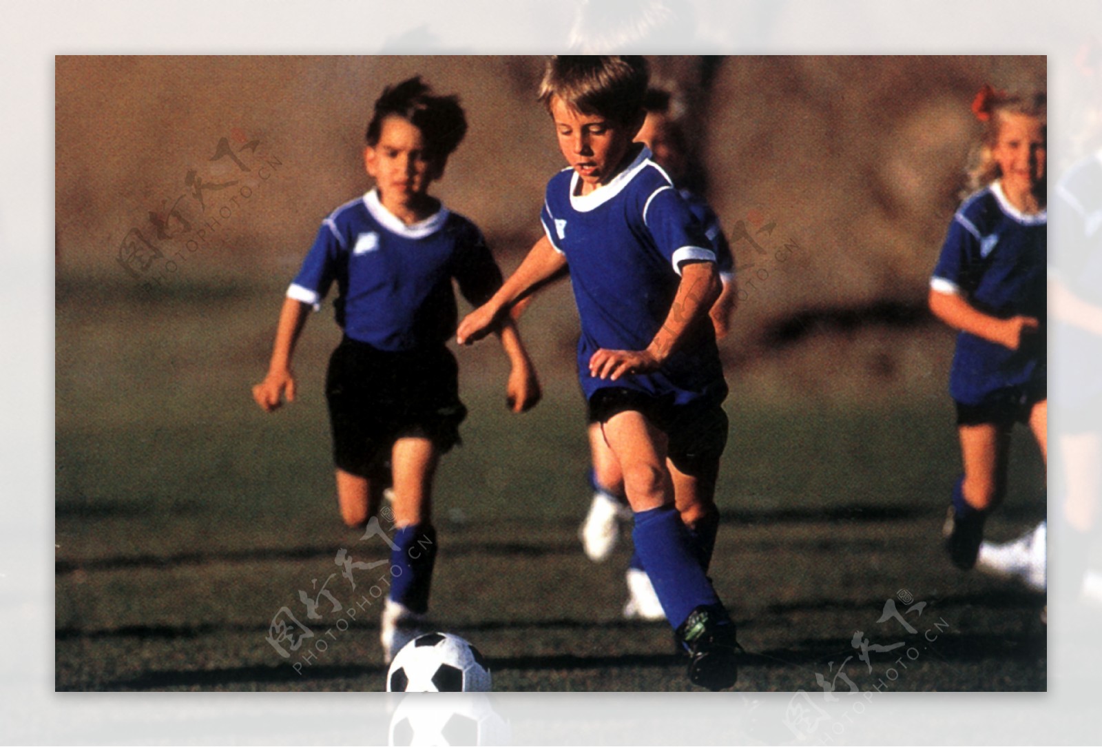 用實力和勇 用實力和勇